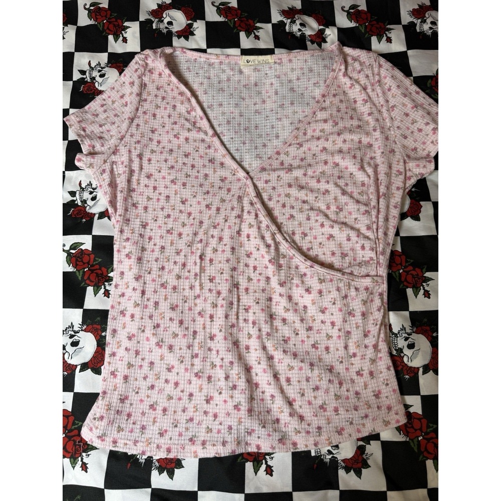 Love‎ Wins Floral Wrap Top Pink Ribbed Short Sleeve Shirt Size XL